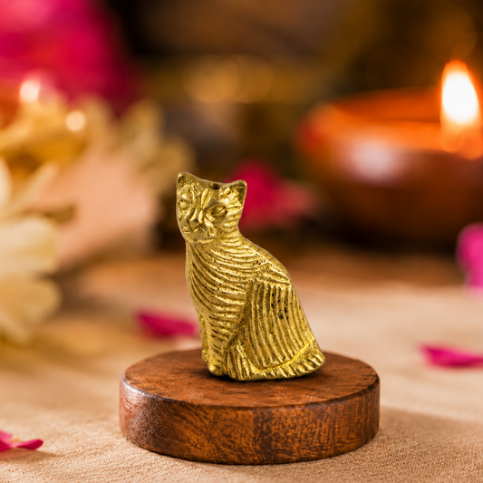 Brass Cat Showpiece