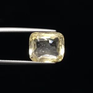 Natural Yellow Sapphire - 9.34ct