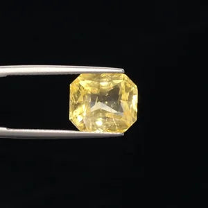Natural Yellow Sapphire - 10.61ct