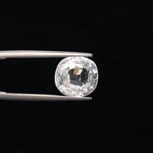 Natural Zircon - 6.91ct