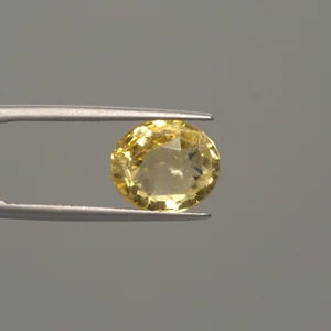 Natural Yellow Sapphire - 5.57ct
